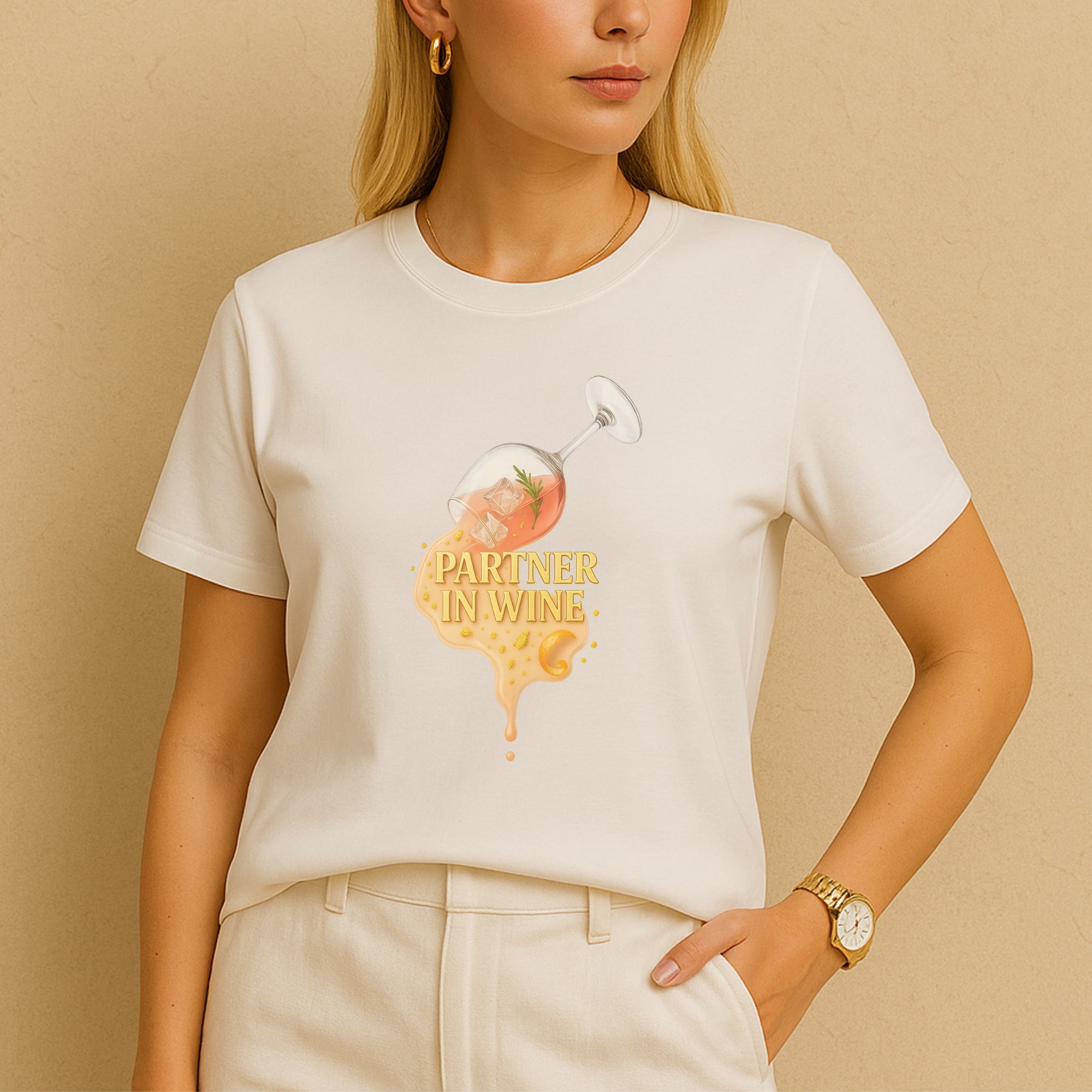 Weißes Wine Statementshirt für Women – getragenes Outfit für Boozy Brunch & Rosé Lovers